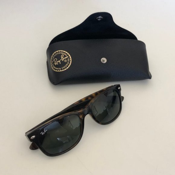 Ray-Ban New Wayfarer Classic Sunglasses main image 4